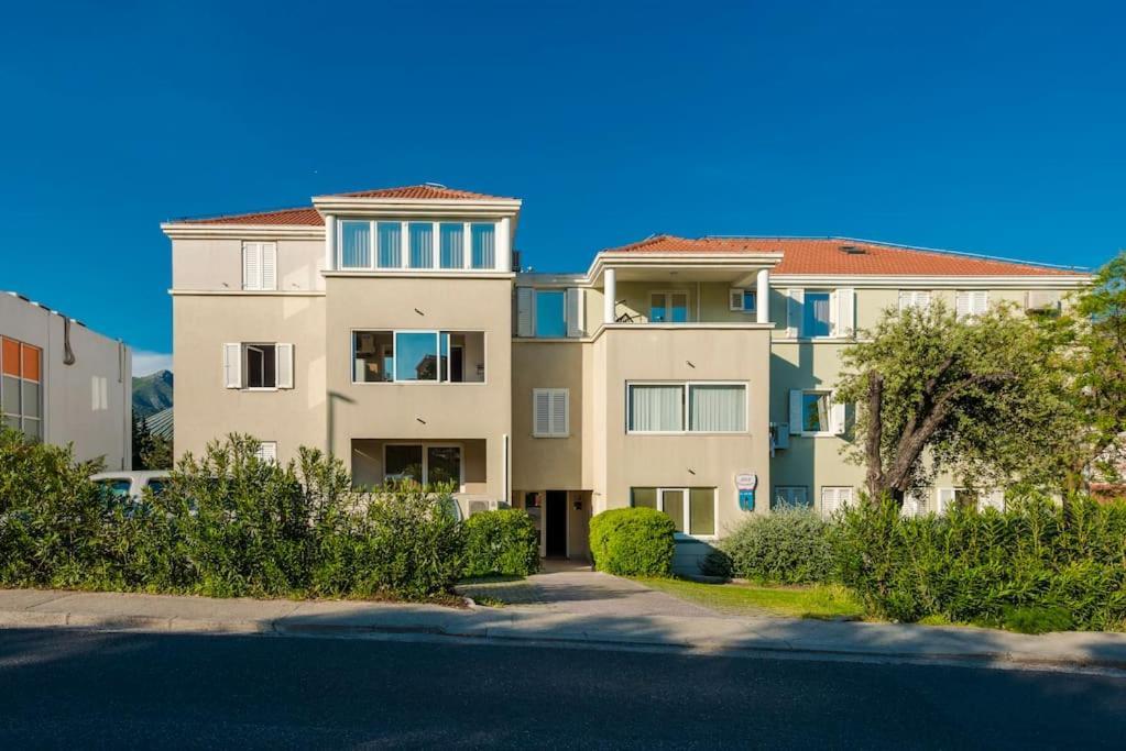 Apartment Kate With Free Parking Dubrovnik Bagian luar foto