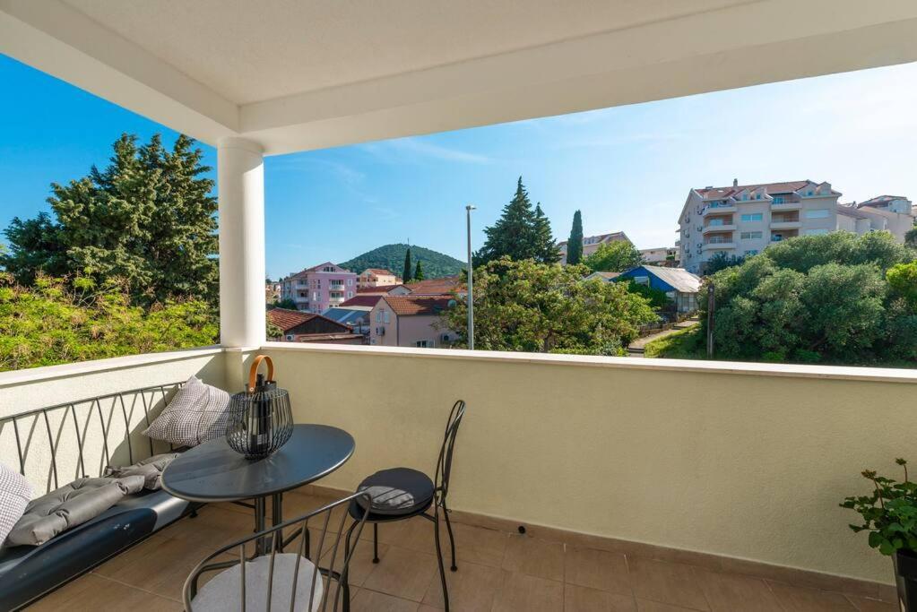 Apartment Kate With Free Parking Dubrovnik Bagian luar foto