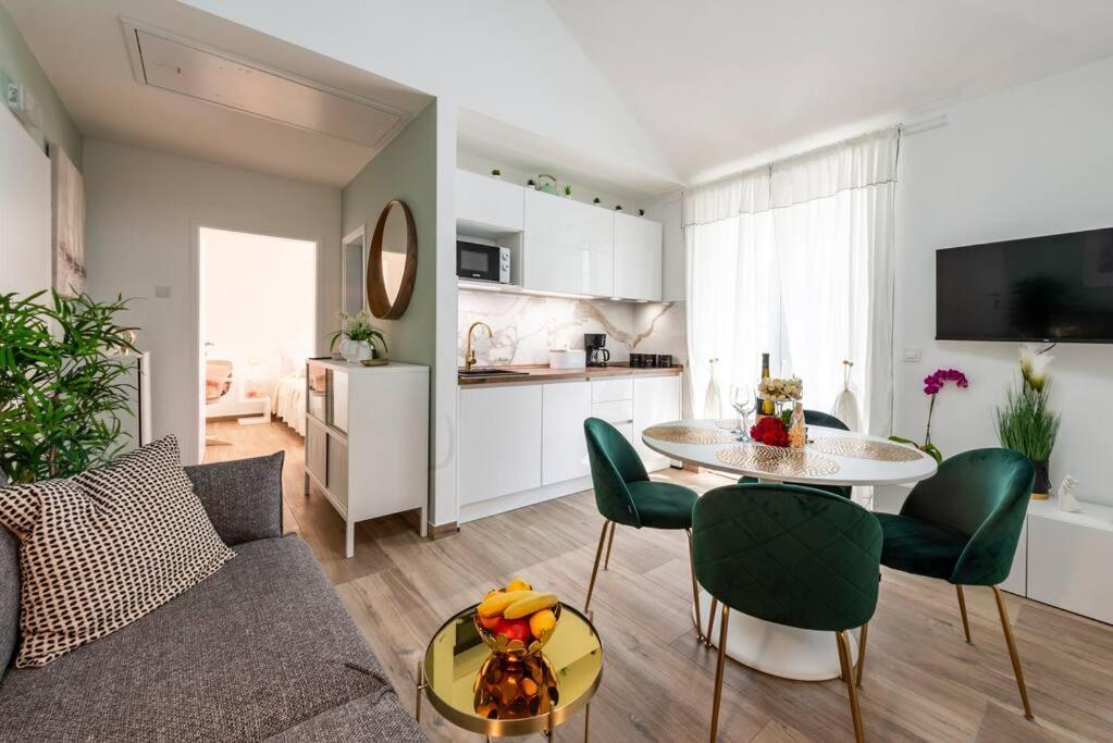 Apartment Kate With Free Parking Dubrovnik Bagian luar foto